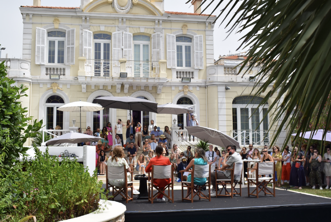 Contagious Villa Cannes
