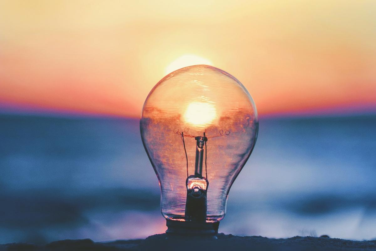 Light bulb