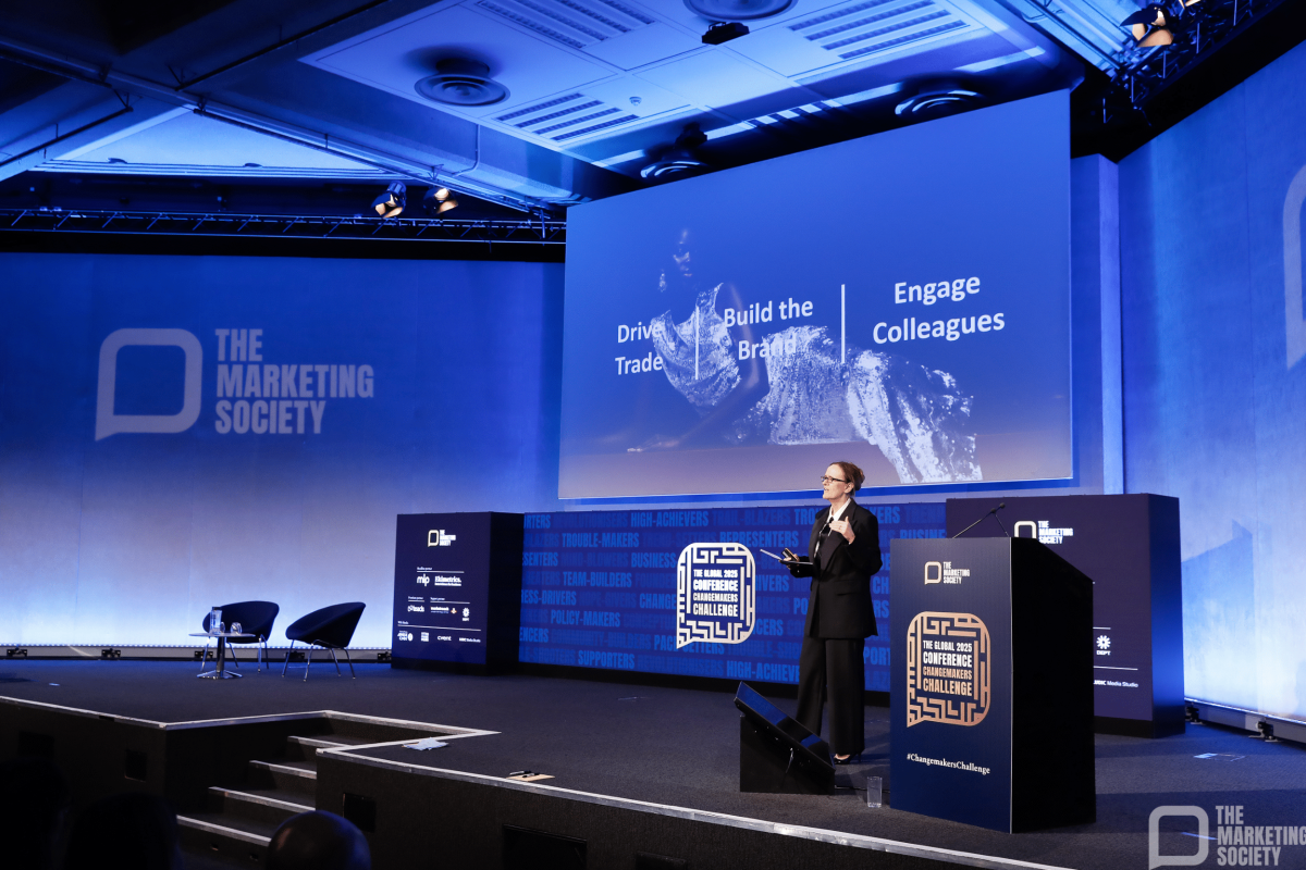 Sharry Cramond on stage at The Marketing Society Global Conference
