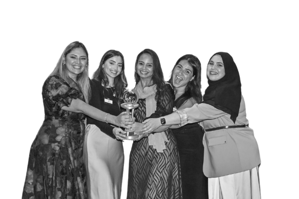 Winners photo holding image