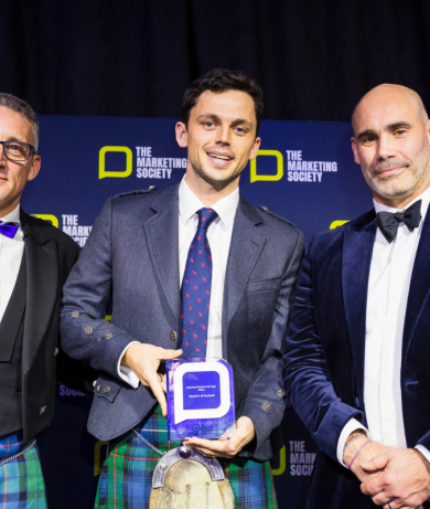 mackies collecting award